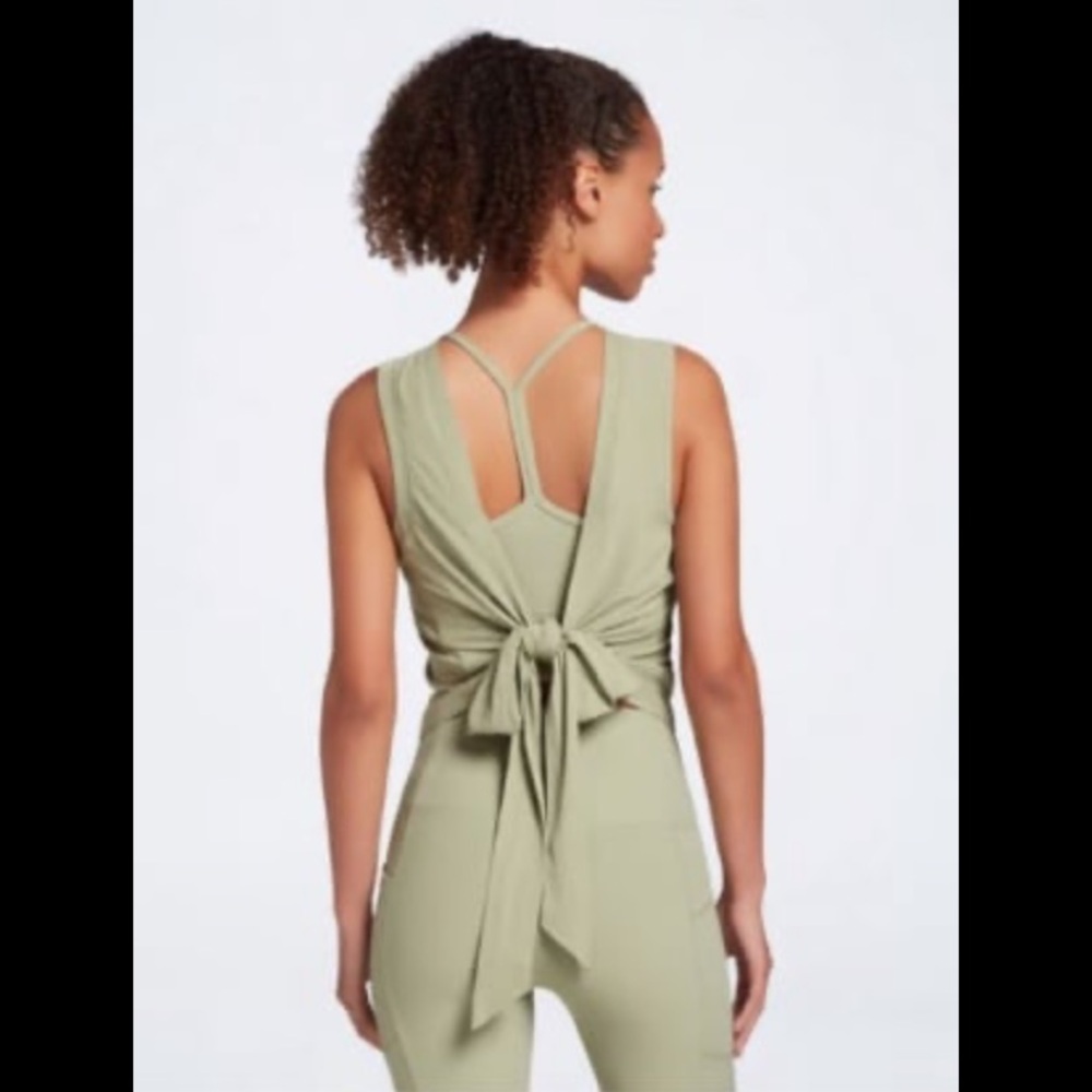 Calia women’s large tie back athletic tank top.